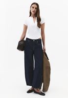 Bayan Beyaz Modal Düğme Detaylı Tişört