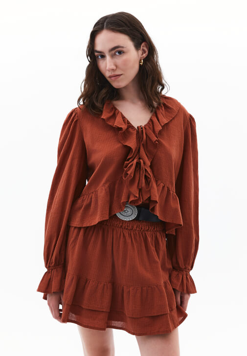  Fırfır Detaylı Bluz