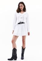 Bayan Beyaz Fırfır Detaylı Bluz