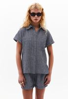 Bayan Çok Renkli Düğmeli Kısa Kollu Gömlek