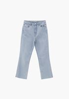 Kick Flare Denim ve Atlet Kombini