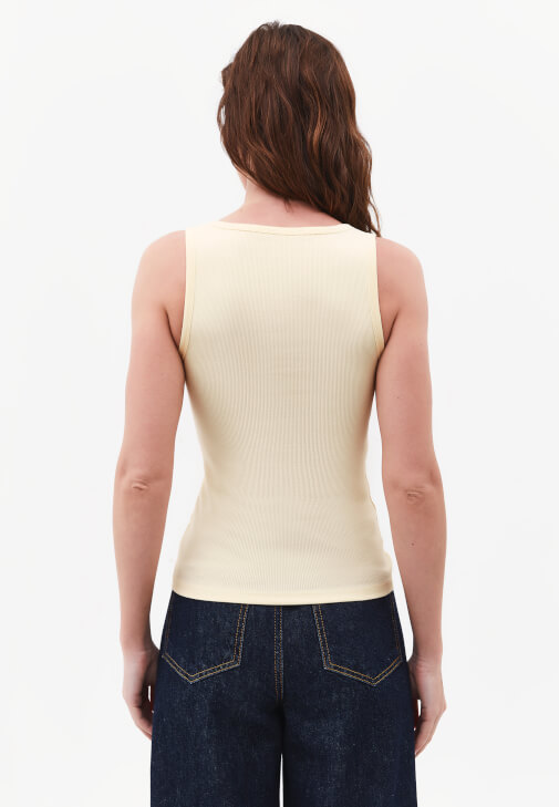 Dantelli Atlet ve Denim Kombini