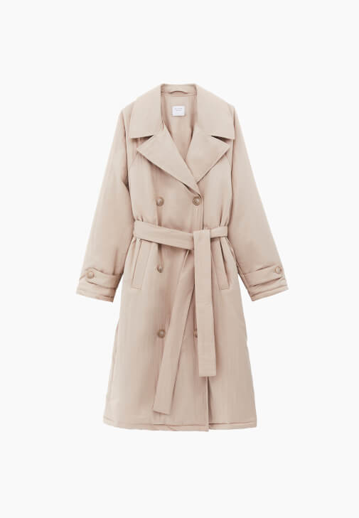 Kemerli Trençkot ve Seamless Tayt Kombini