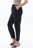 Bayan Siyah Yüksek Bel Straight-Fit Pantolon ( TENCEL™ )