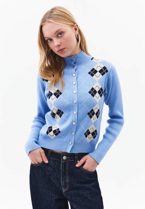 Çok Renkli Yüksek Yaka Jakarlı Hırka