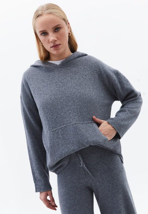 Füme Yün Karışımlı Kapüşonlu Kazak