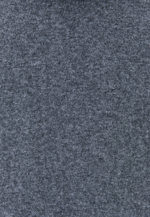 Kapüşonlu Kazak ve Pantolon Kombini