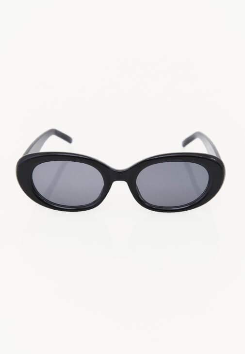 Siyah Oval Çerçeveli Güneş Gözlüğü