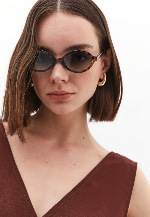  Çerçeve Detaylı Güneş Gözlüğü