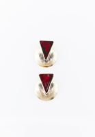 Bayan Kırmızı Taş Detaylı Küpe