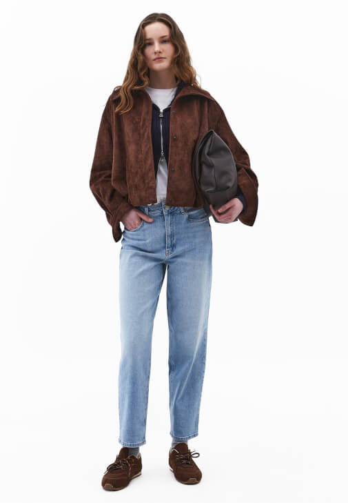  Mom-Fit Pantolon ve Ceket Kombini