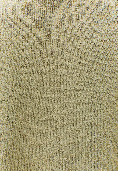 Bisiklet Yaka Kazak ve Şort Kombini