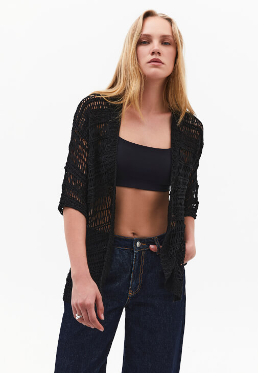 Siyah Ajurlu Triko Hırka