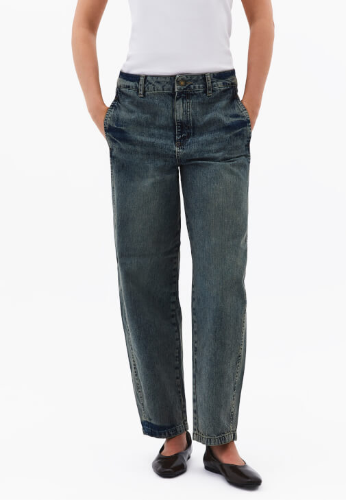 Barrel-Fit Pantolon ve Blazer Ceket Kombini