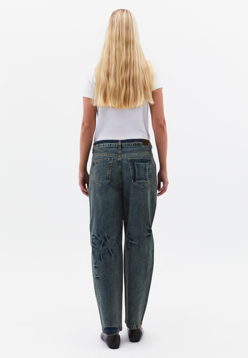 Barrel-Fit Pantolon ve Blazer Ceket Kombini