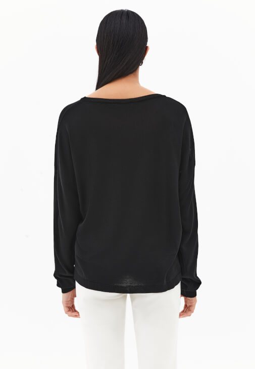 Triko Kazak ve Wide-Leg Pantolon Kombini