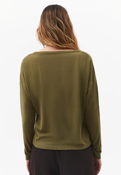 Triko Kazak ve Wide-Leg Pantolon Kombini