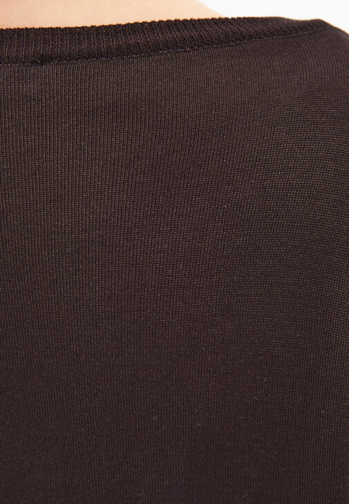 Triko Kazak ve Midi Etek Kombini