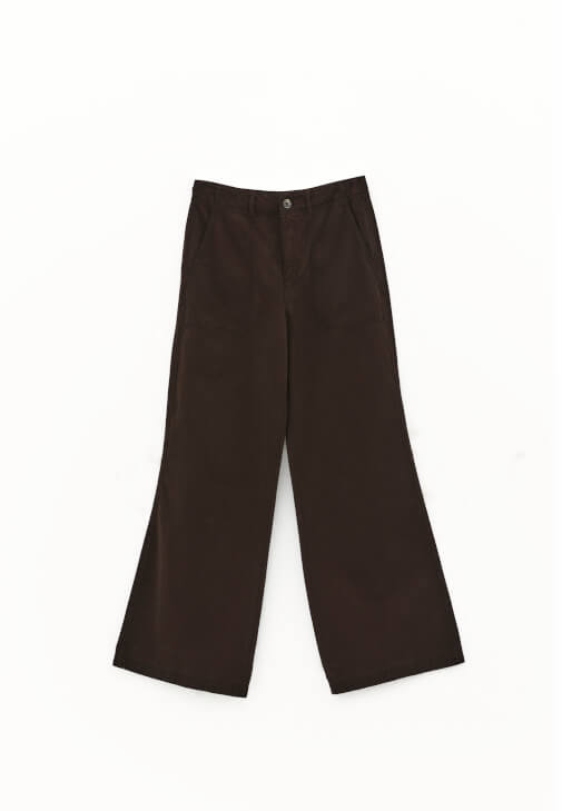 Wide-Leg Pantolon ve Kazak Kombini