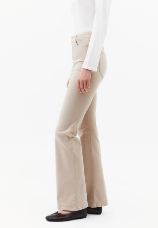 Bootcut Pantolon ve Ceket Kombini