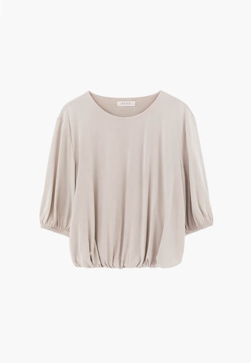 Balon Kollu Tişört ve Balon Pantolon Kombini