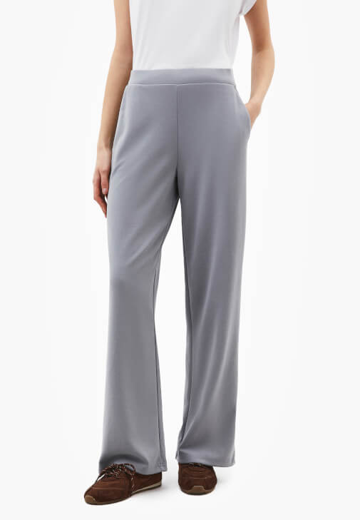 Modal Pantolon ve Modal Yelek Kombini