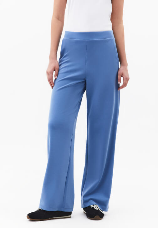 Modal Pantolon ve Modal Sweatshirt Kombini