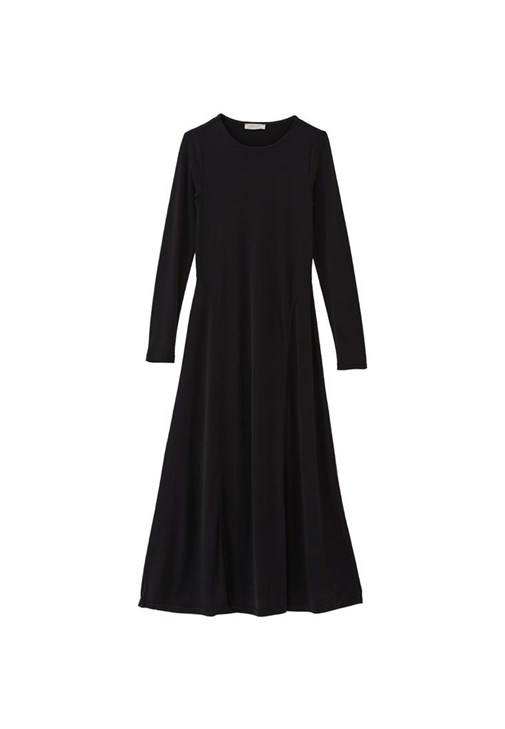 Modal Midi Elbise ve Ayakkabı Kombini