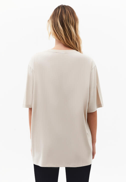 Oversize Tişört ve Seamless Tayt Kombini