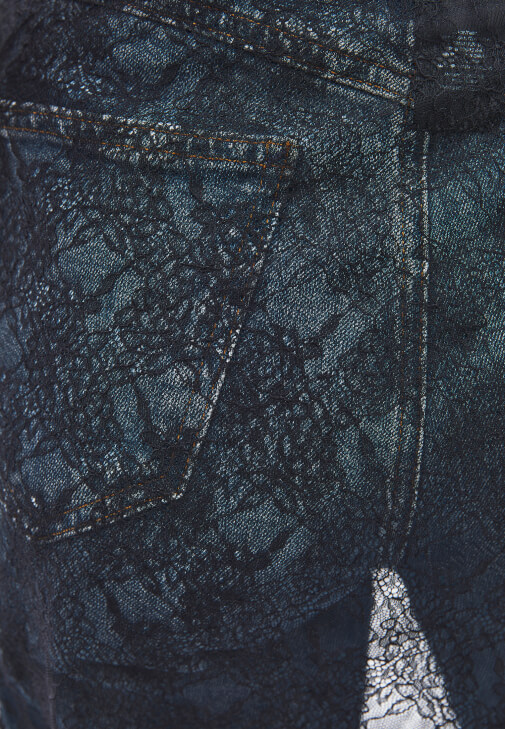 Pareo ve Pantolon Kombini