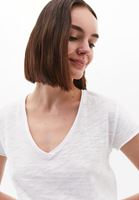Bayan Beyaz Pamuklu V Yaka Tişört