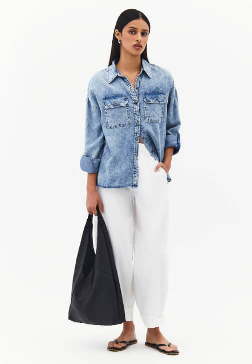  Tencel Gömlek ve Barrel-Fit Pantolon Kombini