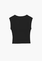 Bayan Siyah V Yaka Tişört