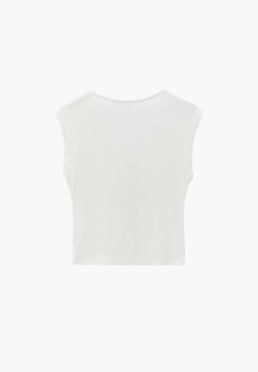 V Yaka Tişört ve Barrel-Fit Pantolon Kombini