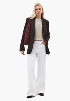 Bayan Bej Bot Yaka Tişört