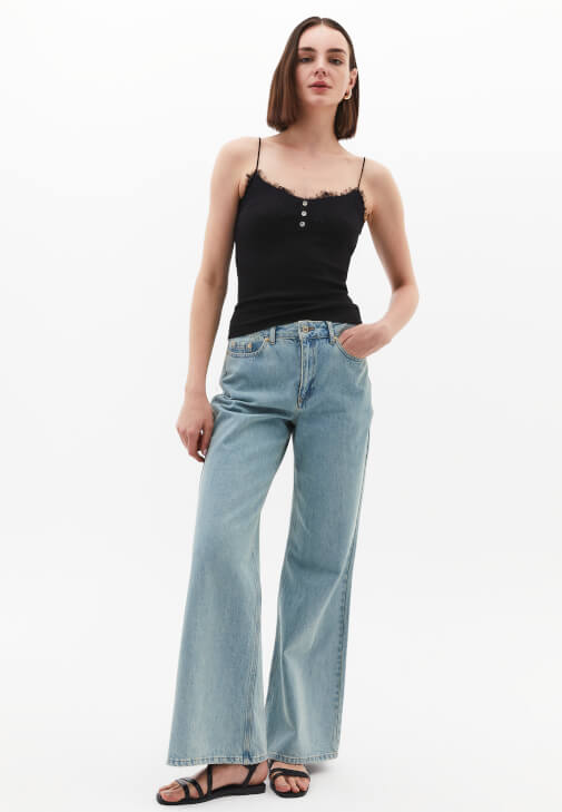 Dantelli Atlet ve Wide-Leg Denim Pantolon Kombini