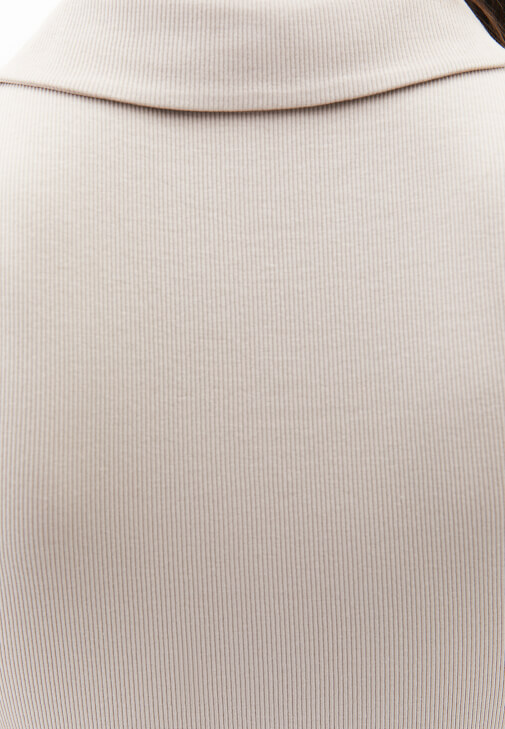 Polo Yaka Fermuarlı Atlet ve Kargo Pantolon Kombini