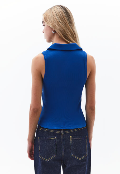 Fermuarlı Atlet ve Boyfriend Pantolon Kombini