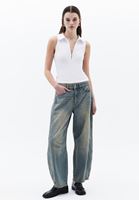 Bayan Beyaz Polo Yaka Fermuarlı Atlet