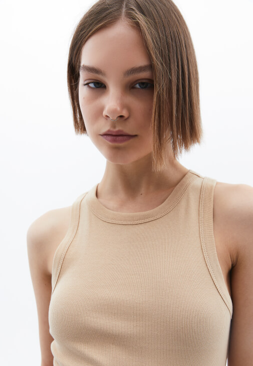 Halter Yaka Atlet ve Pantolon Kombini