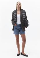 Bayan Beyaz Kare Yaka Atlet