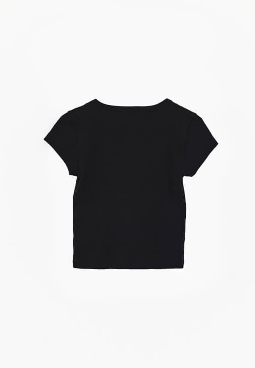 U Yaka Tişört ve Şort Kombini