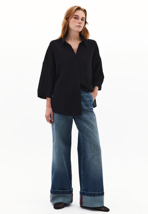 Keten Gömlek ve Denim Pantolon Kombini