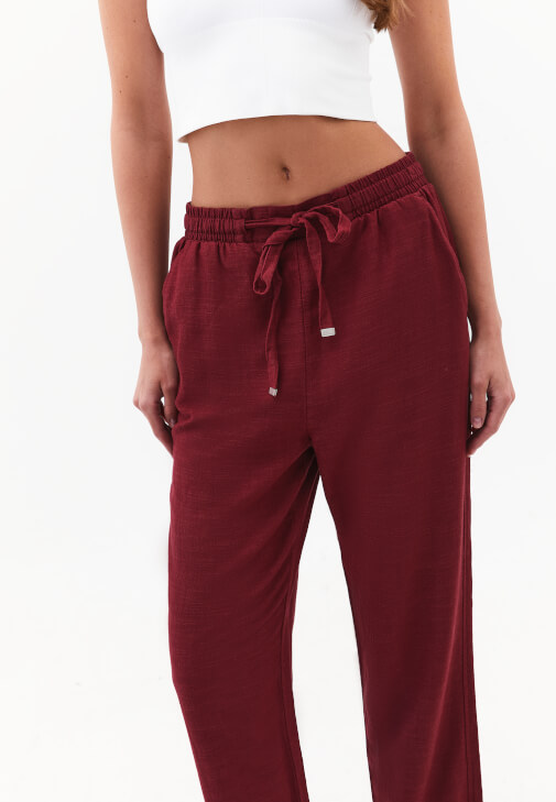 Keten Pantolon ve Crop Atlet Kombini