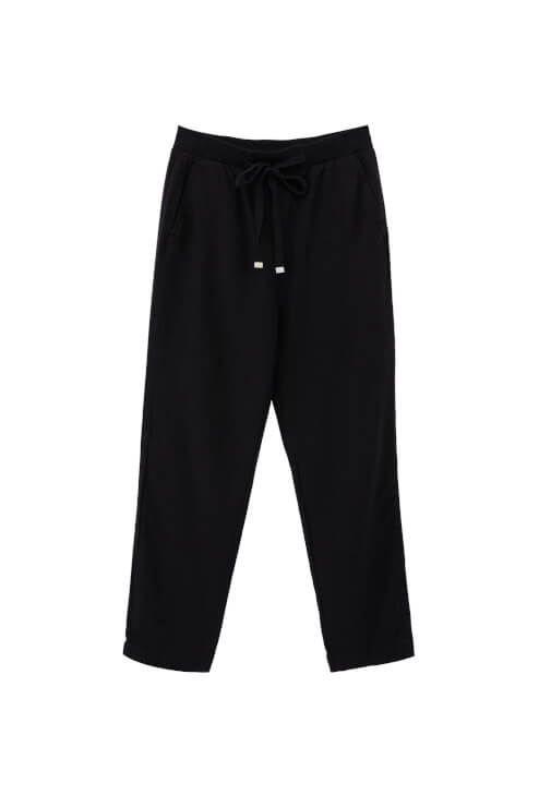 Keten Pantolon ve Crop Tişört Kombini