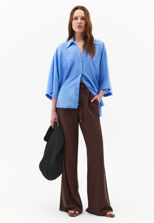  Keten Pantolon ve Cepli Tencel Gömlek Kombini