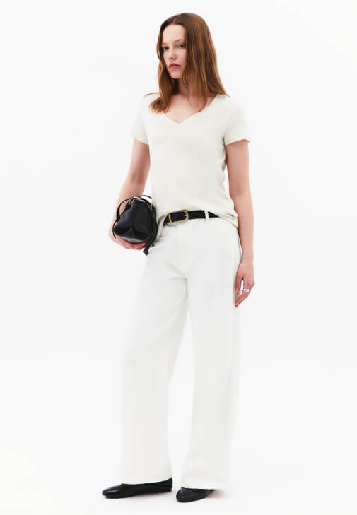 Keten Karışımlı Tişört ve Pantolon Kombini