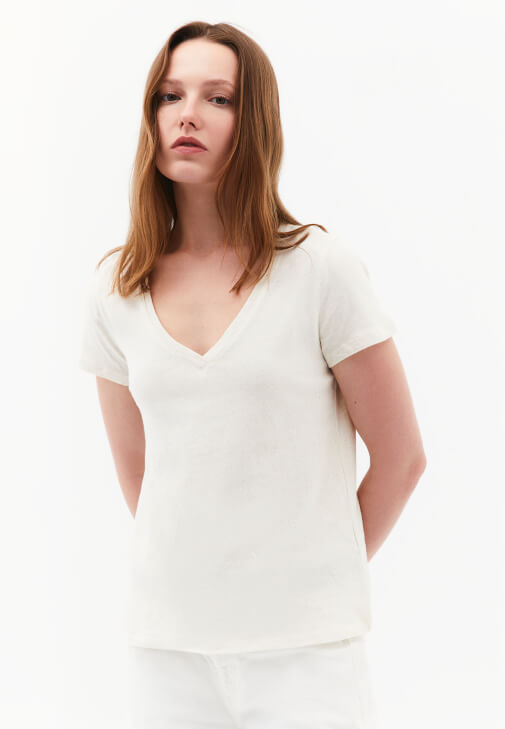 Keten Karışımlı Tişört ve Pantolon Kombini