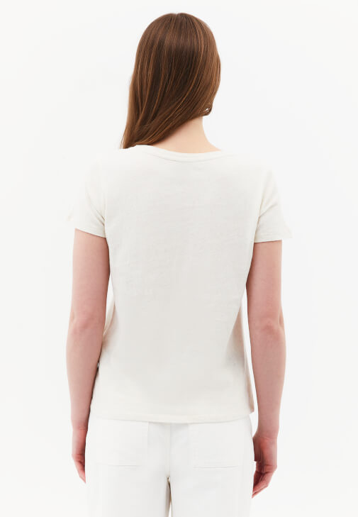 Keten Karışımlı Tişört ve Pantolon Kombini