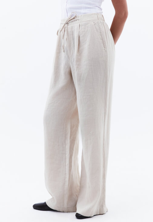 Keten Bol Paça Pantolon ve U Yaka Atlet Kombini